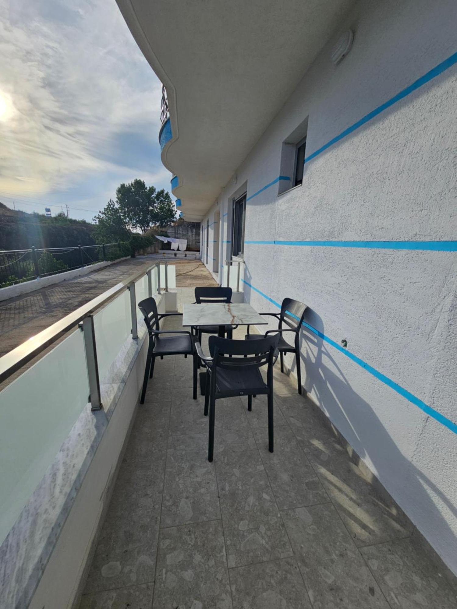 Hotel Irini Sarandë Buitenkant foto