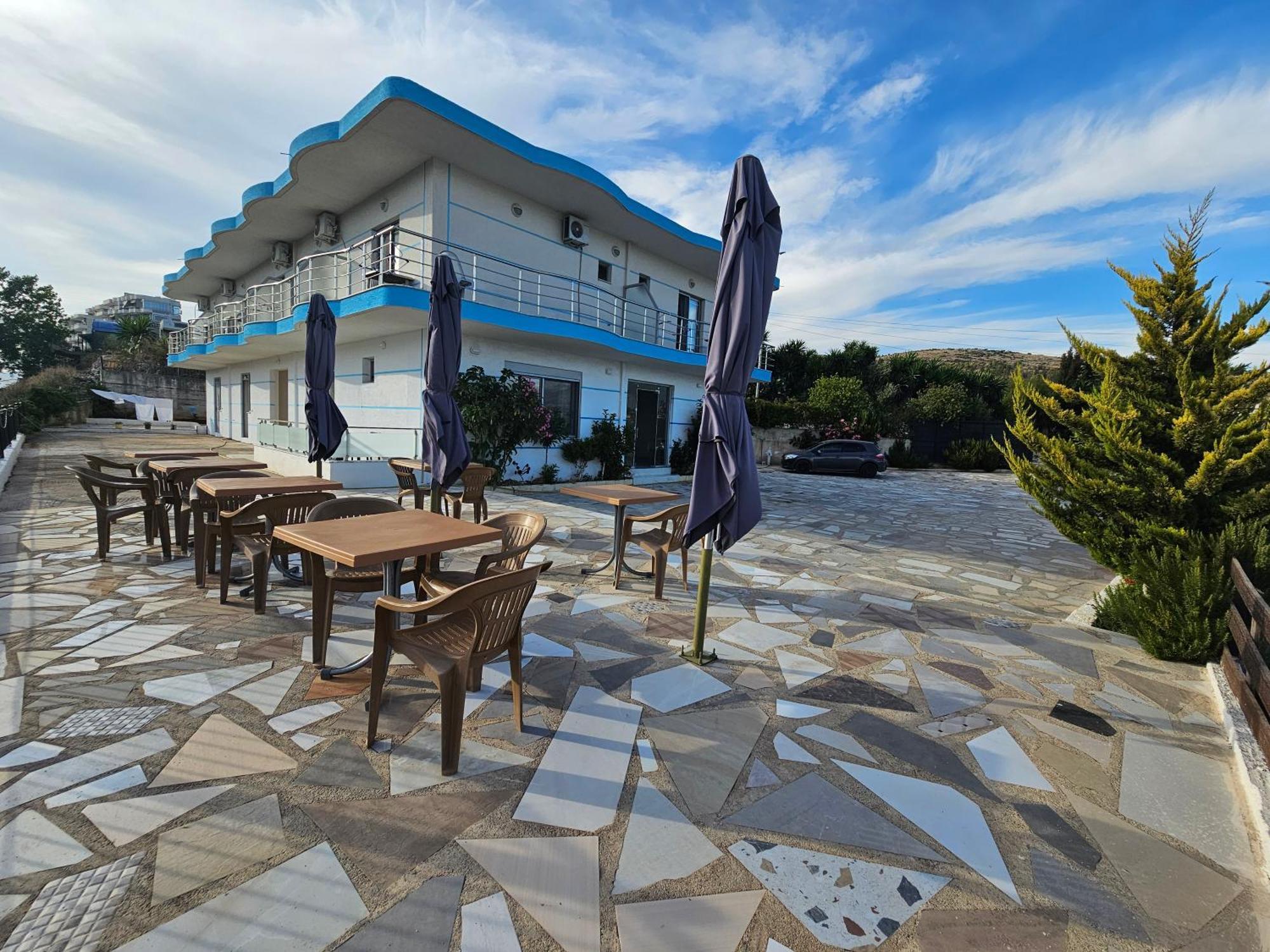Hotel Irini Sarandë Buitenkant foto